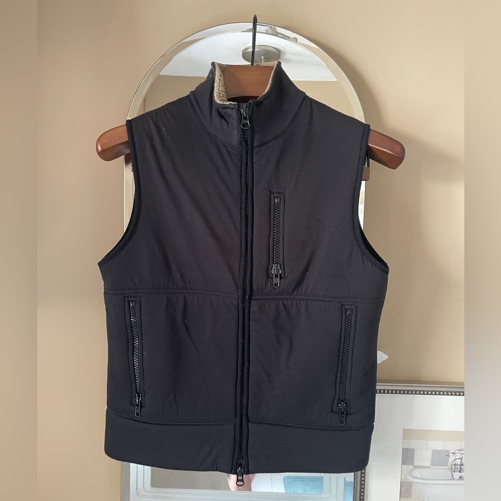 JCREW Men's Black Sleeveless Jacket